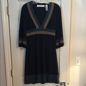 Laundry By Shelli Segal Navy and Gold 3/4 Long Sleeve Dress